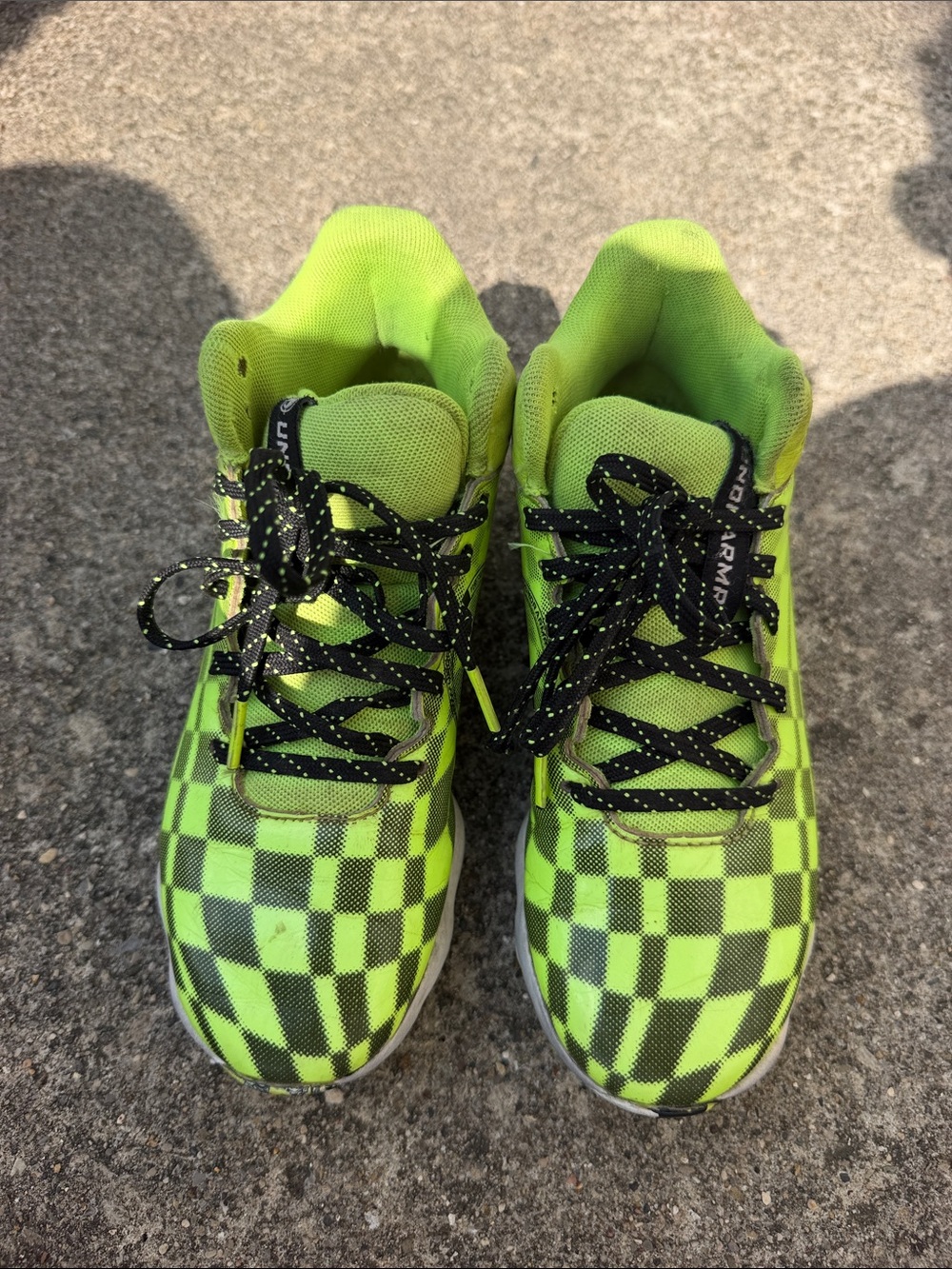 Under Armour Neon Green Checkered Football Cleats with Black Laces Youth Size 3